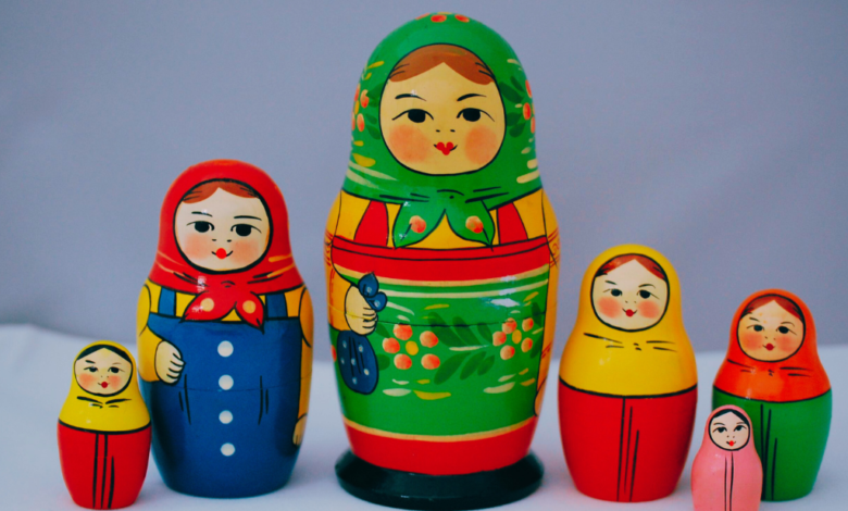 russian nesting dolls